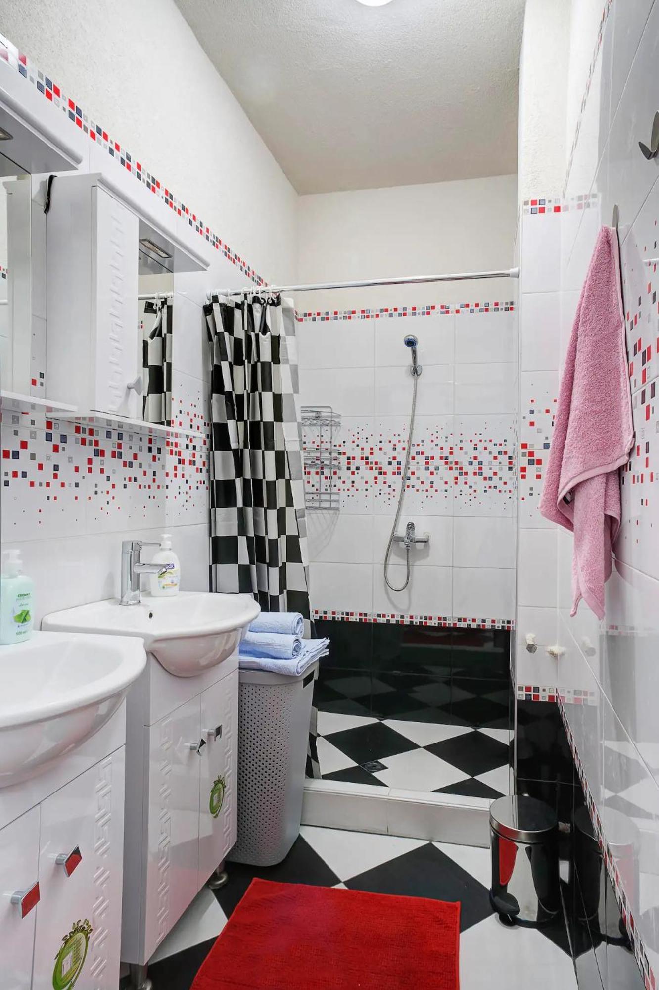 10 Seconds Away From The Main Street, Free Secured Parking Apartment Sofia Exterior photo